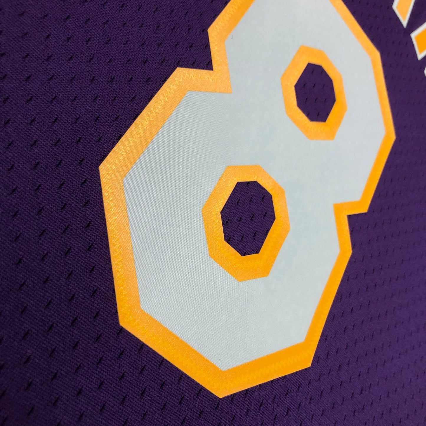 Kobe Bryant 2000/01 Purple Swingman