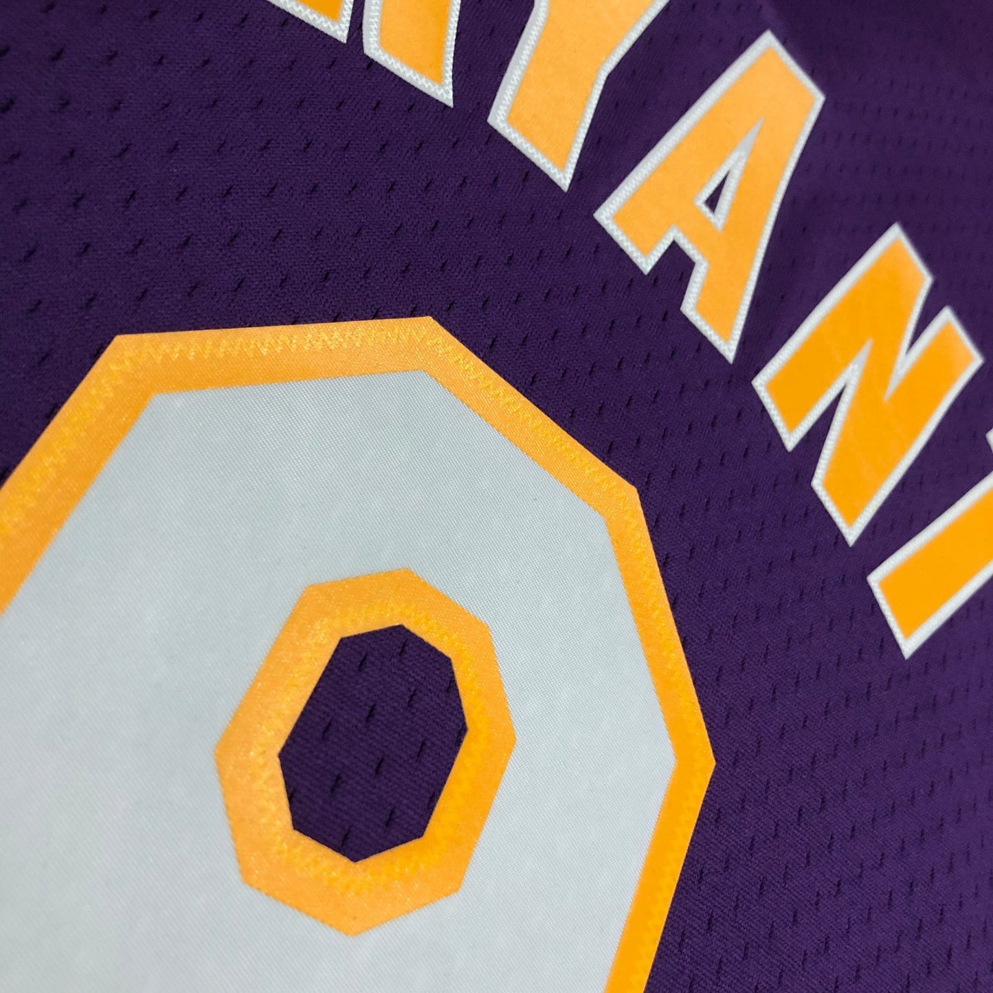 Kobe Bryant 2000/01 Purple Swingman