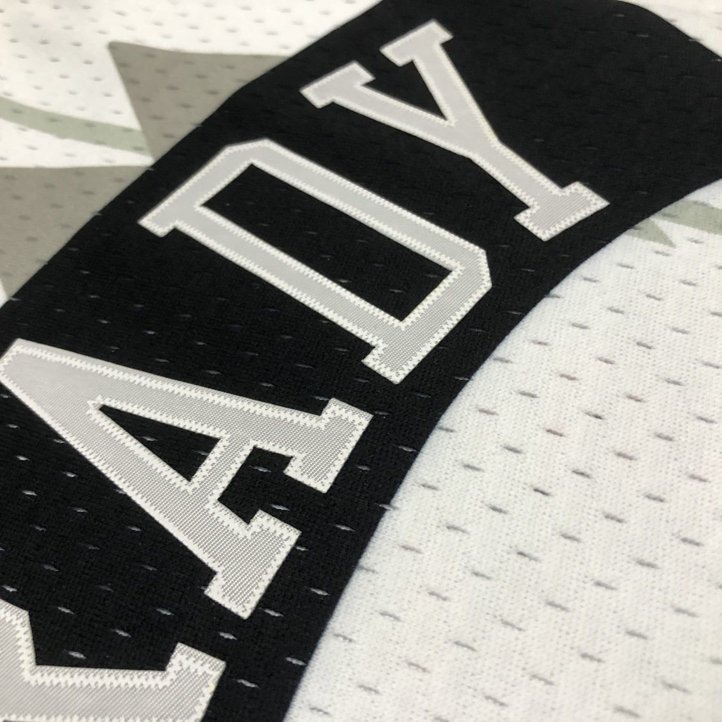 Tracy McGrady 1998/99 White Swingman