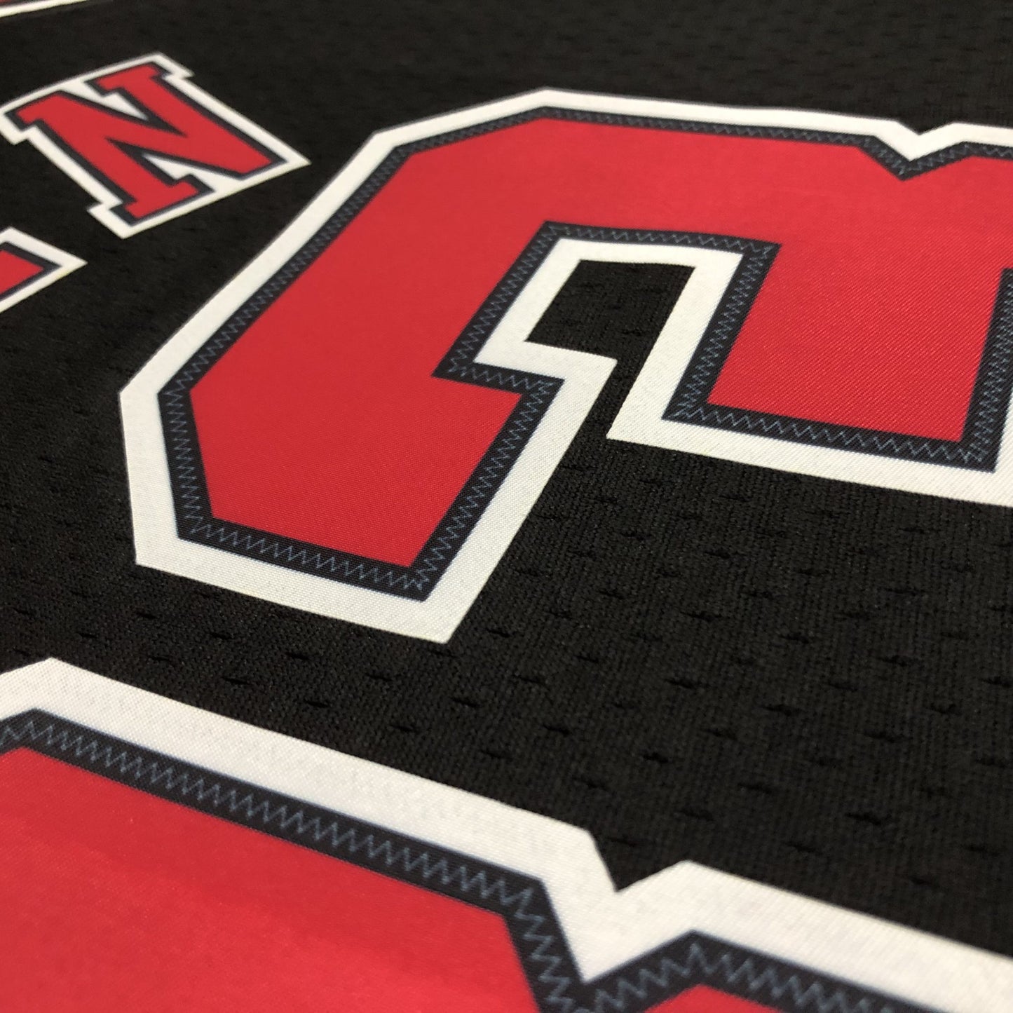 Scottie Pippen 1997/98 Black Swingman