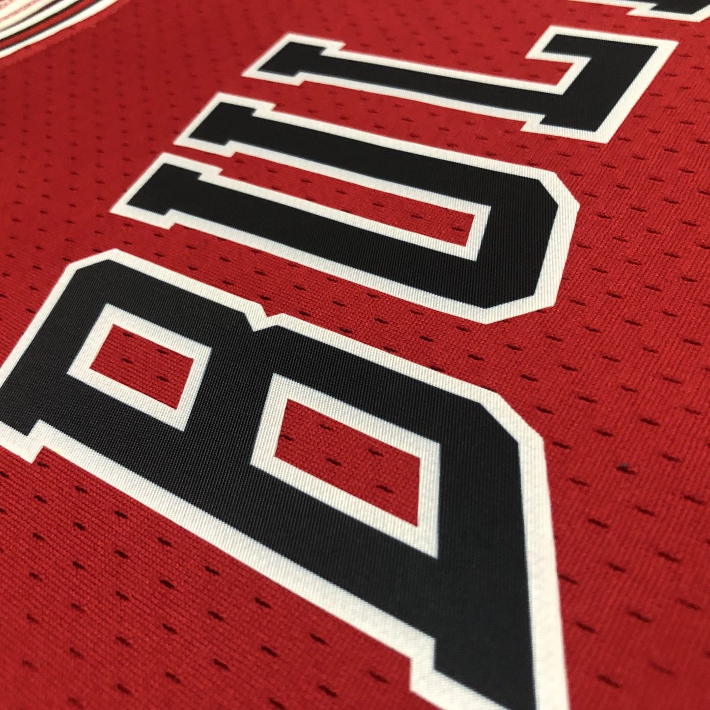 Michael Jordan 1997/98 Red Swingman