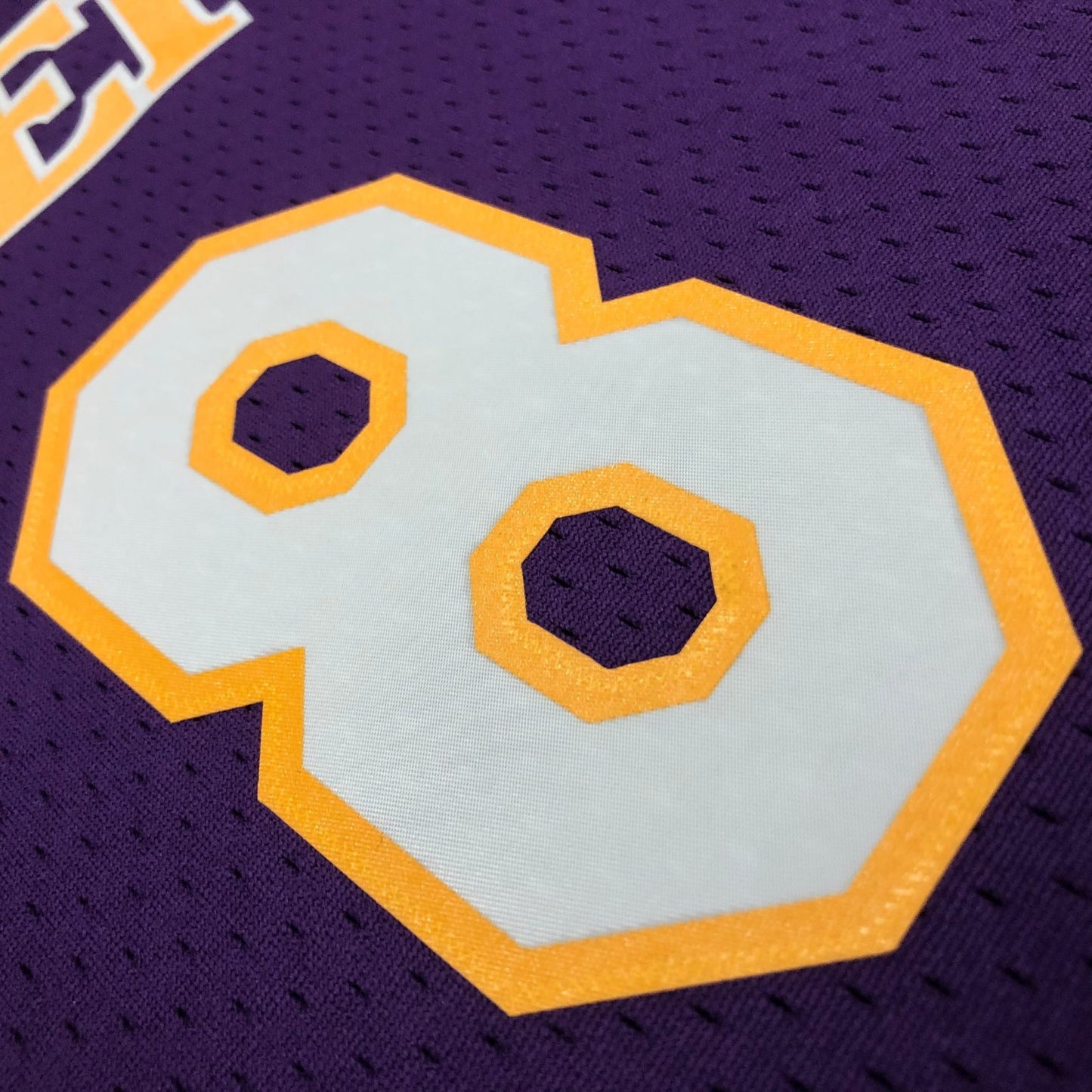 Kobe Bryant 2000/01 Purple Swingman