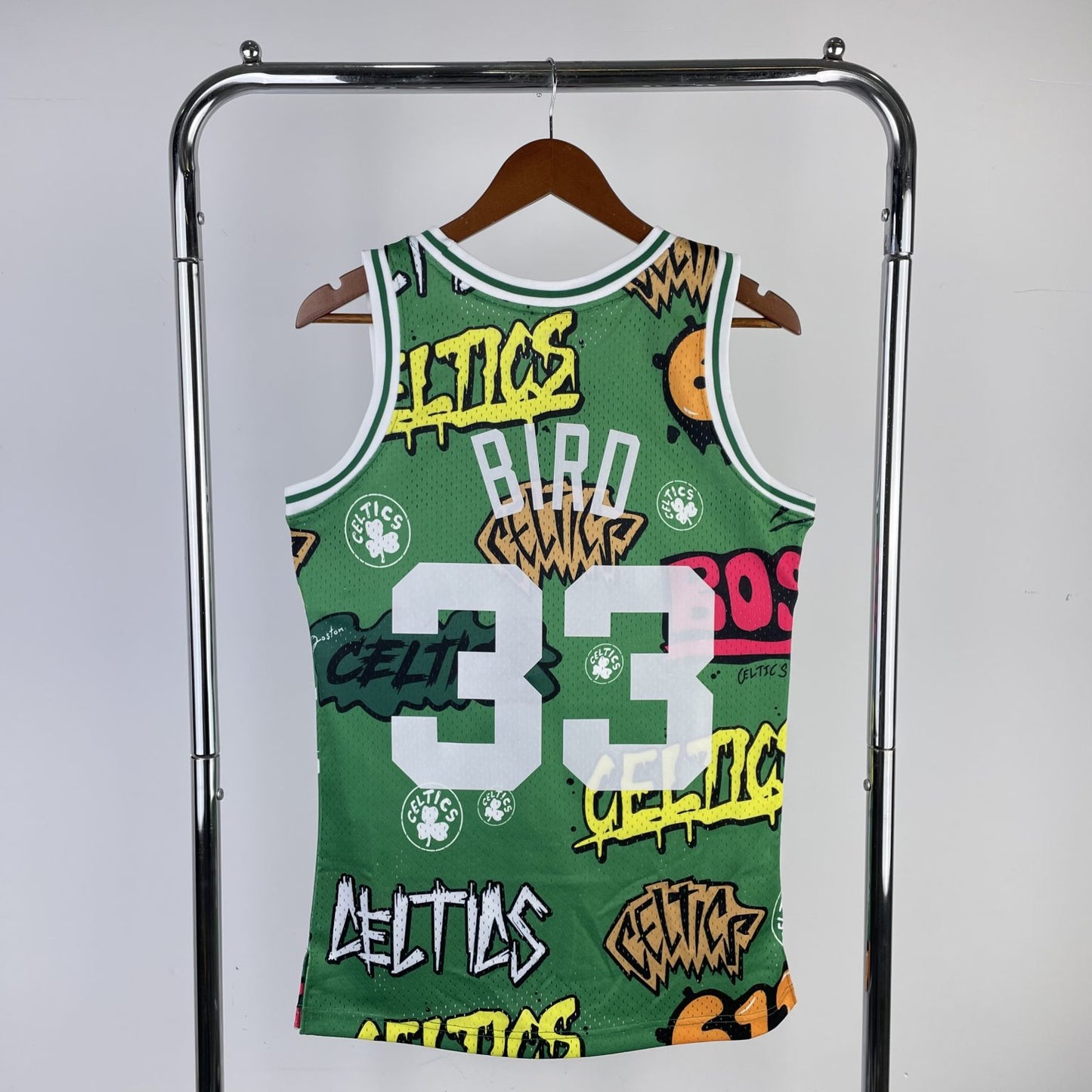 Larry Bird 1985/86 Graffiti Green Swingman