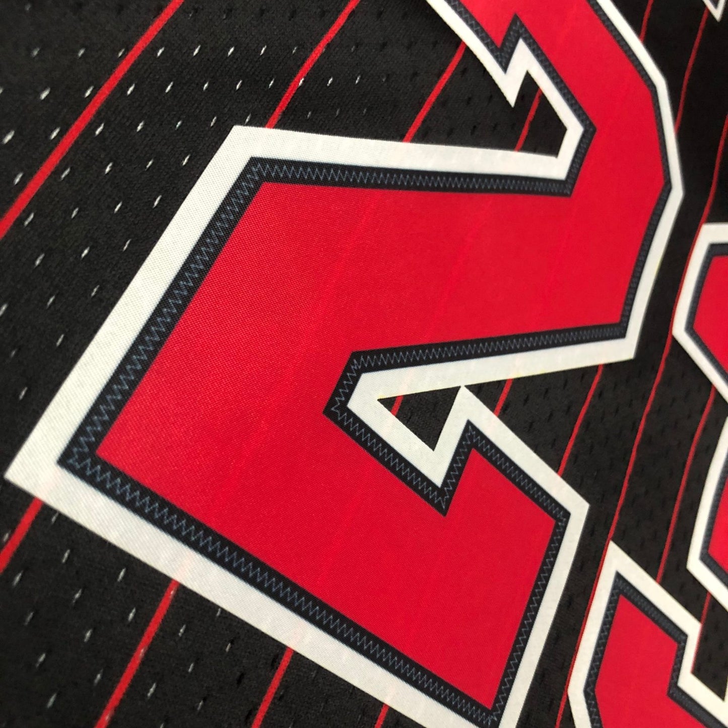 Michael Jordan 1996 Black Swingman